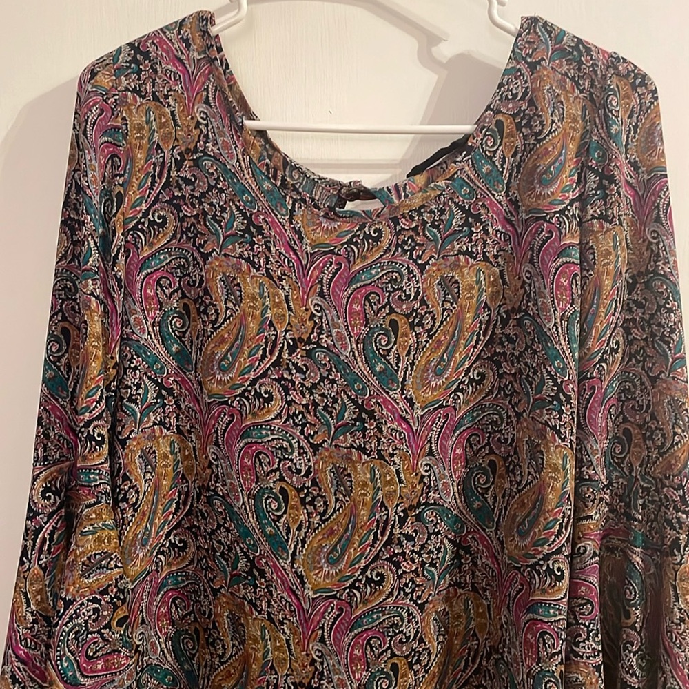 Paisley bell sleeve top